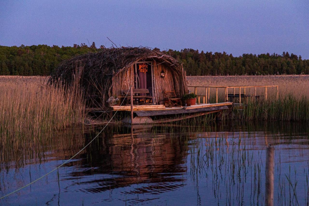Bebru Maja - Beaver House Usma Exterior foto